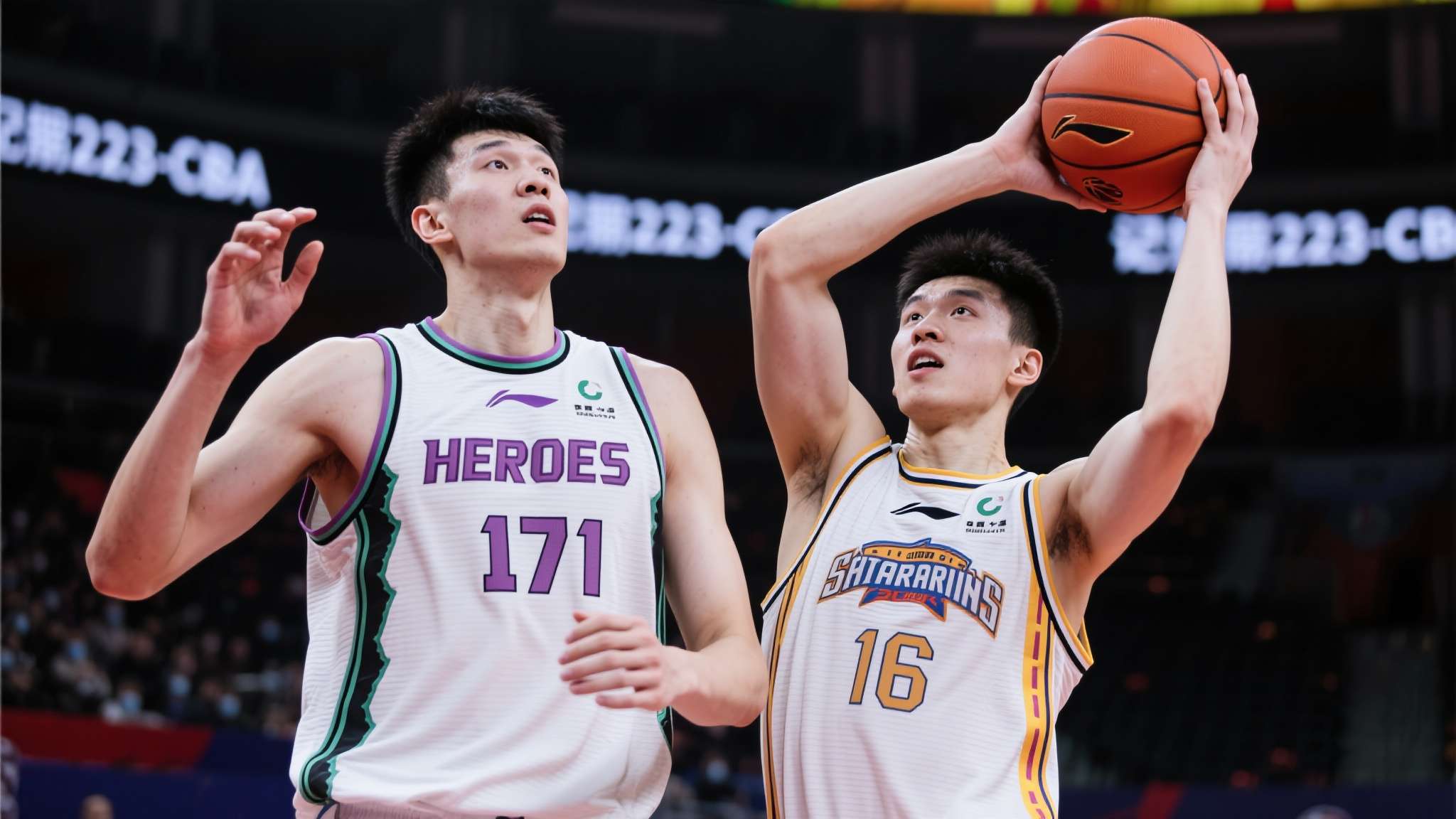 nba杨瀚森季前赛 回顾2022-2023 CBA赛事,杨瀚森交出了场均16.6分的数据单。在高强度
